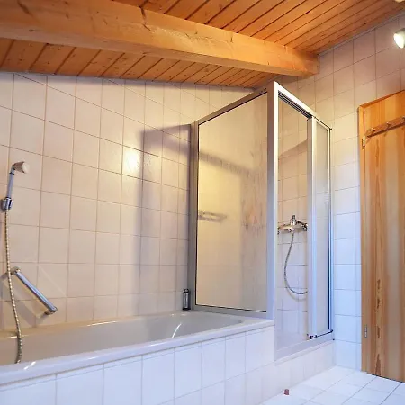 Ferienhaus Beautiful 3-Bed House in Reit