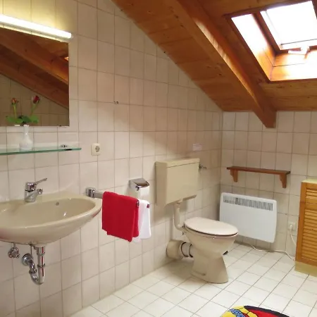 Beautiful 3-Bed House in Reit *